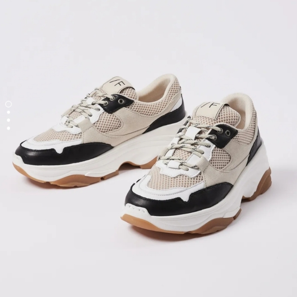 Selected Femme Chunky Beige, White & Black Leather Sneakers Women's Size 9